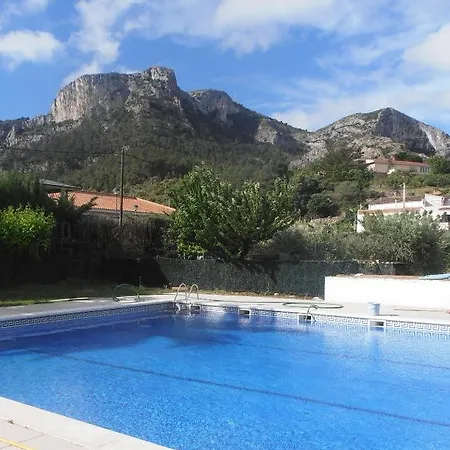 Hostal Tivissa 2*