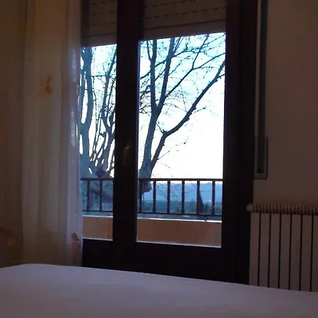 Hostal Tivissa 2* Tivissa