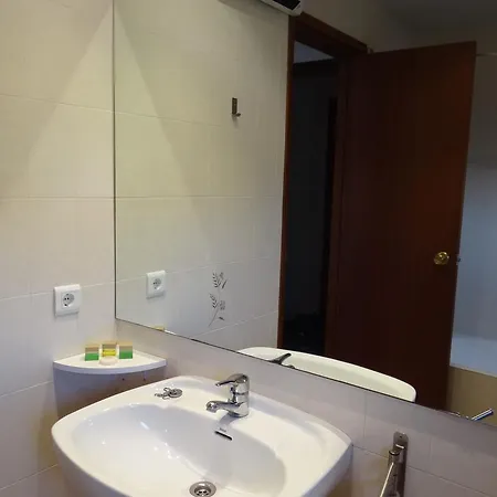 Apartment Hostal Braseria Tivissa