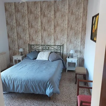 Hostal Braseria Tivissa Apartamento *